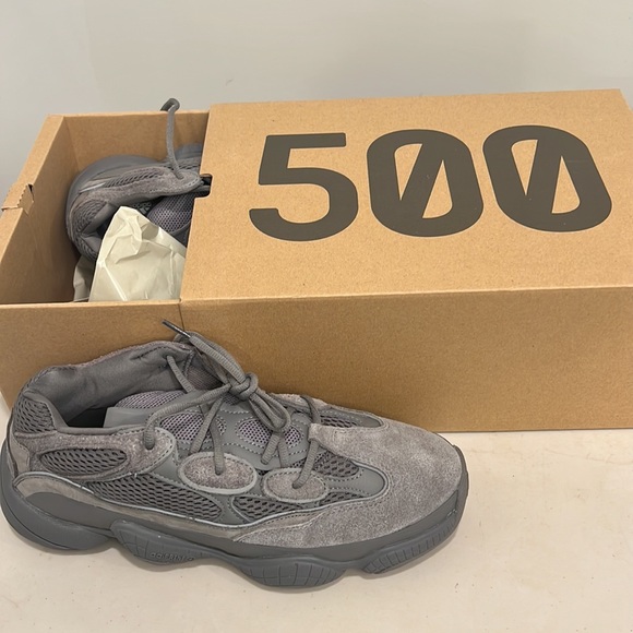 Yeezy 500 by Adidas. Brand new! Never worn. - Picture 5 of 9